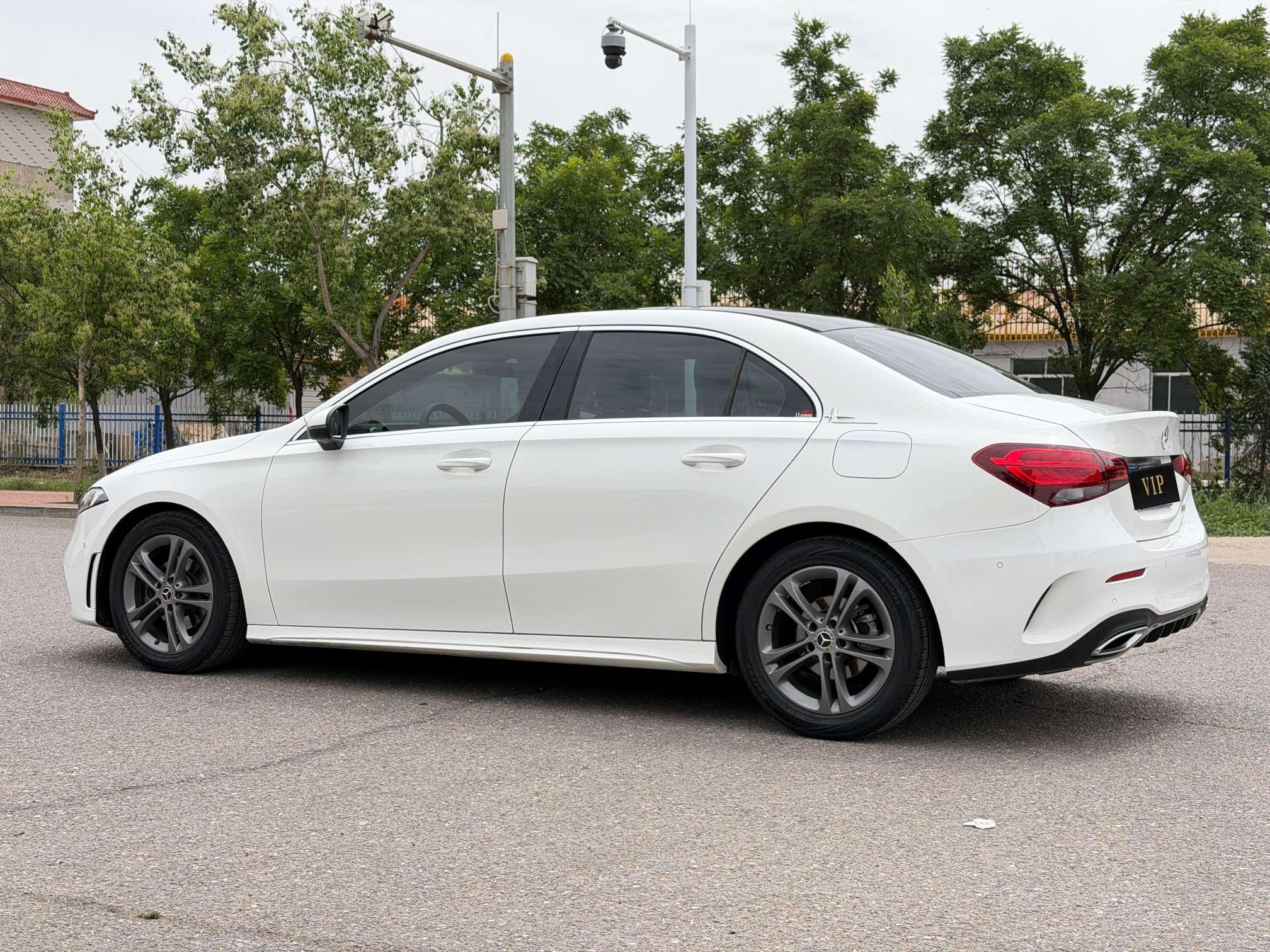 Mercedes-Benz Mercedes-Benz A-Class