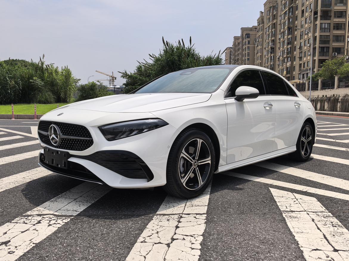 Mercedes-Benz Mercedes-Benz A-Class