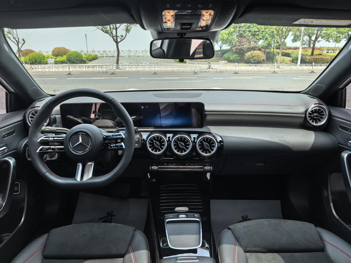 Mercedes-Benz Mercedes-Benz A-Class