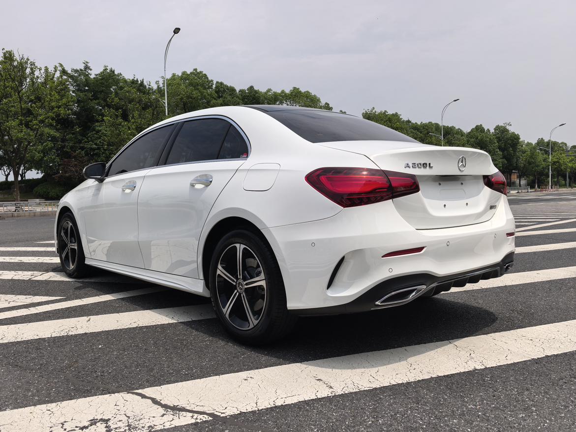 Mercedes-Benz Mercedes-Benz A-Class