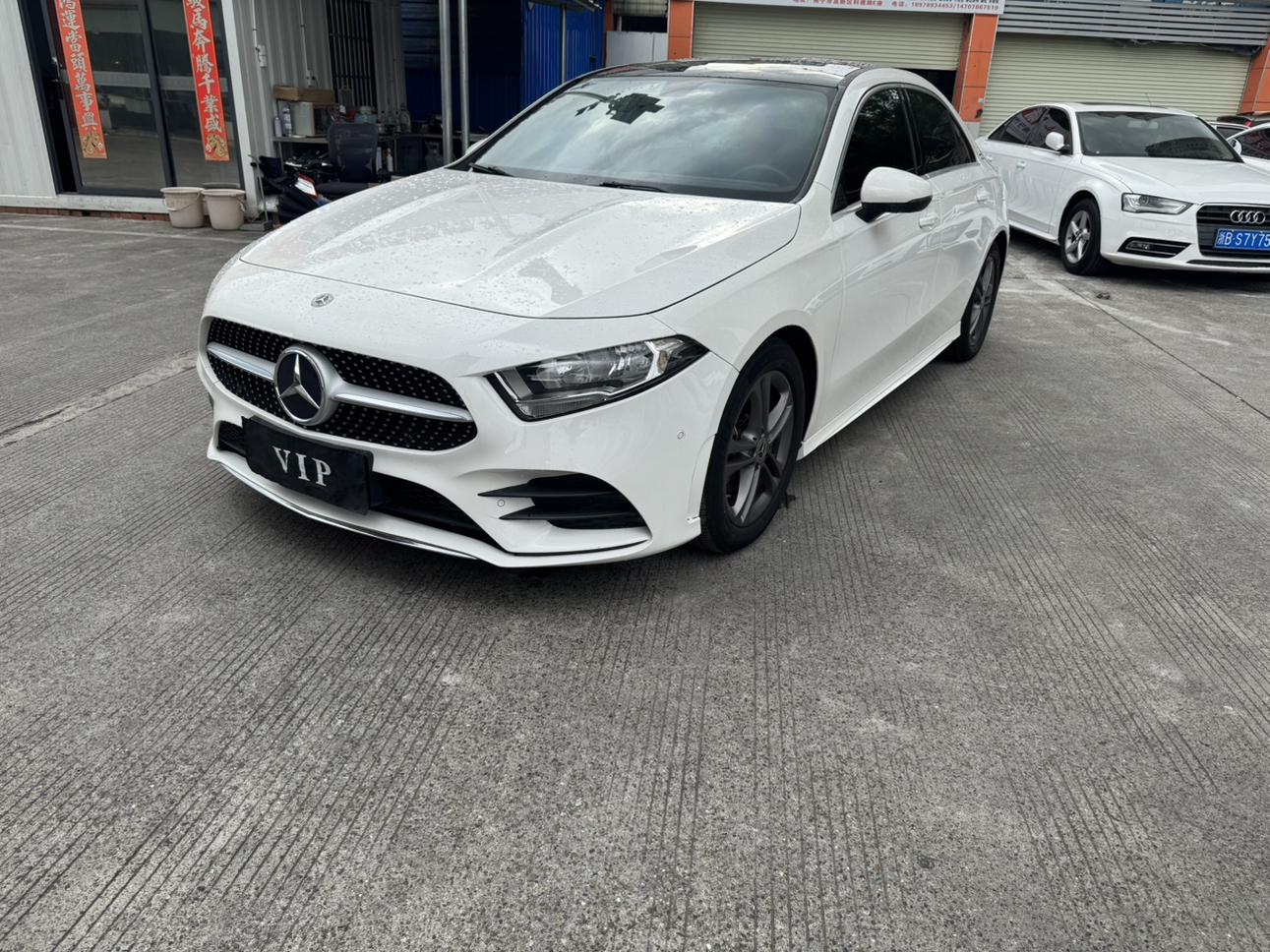 Mercedes-Benz Mercedes-Benz A-Class