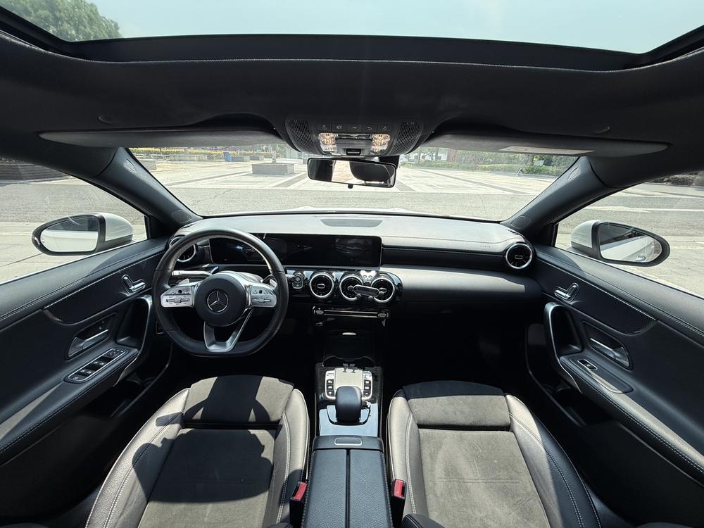 Mercedes-Benz Mercedes-Benz A-Class