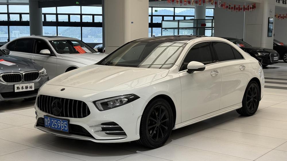 Mercedes-Benz Mercedes-Benz A-Class