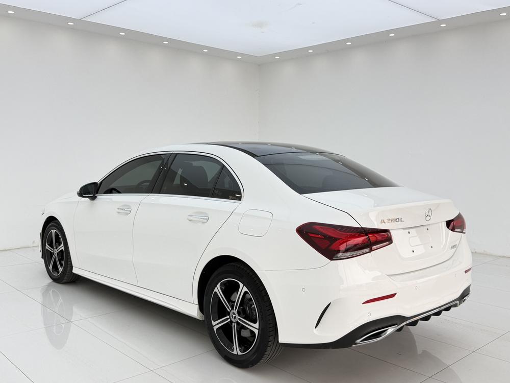Mercedes-Benz Mercedes-Benz A-Class