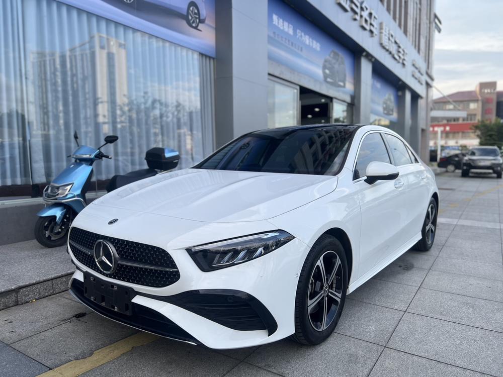 Mercedes-Benz Mercedes-Benz A-Class
