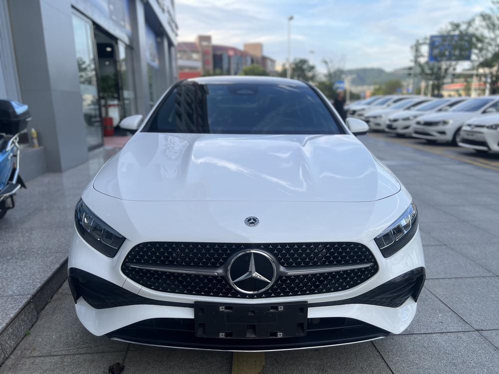 Mercedes-Benz Mercedes-Benz A-Class