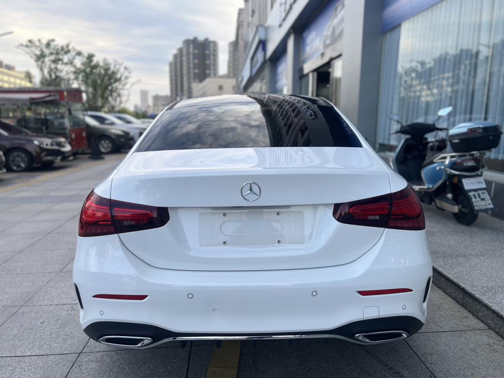 Mercedes-Benz Mercedes-Benz A-Class
