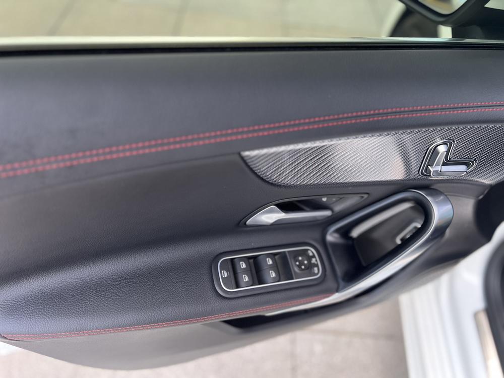 Mercedes-Benz Mercedes-Benz A-Class