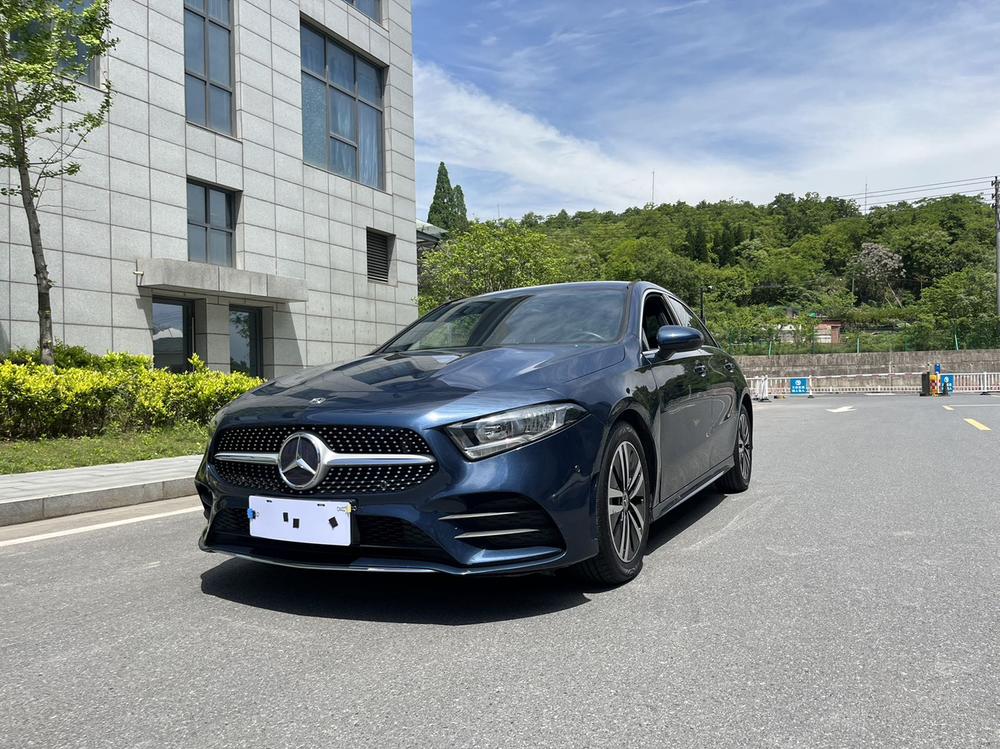 Mercedes-Benz Mercedes-Benz A-Class