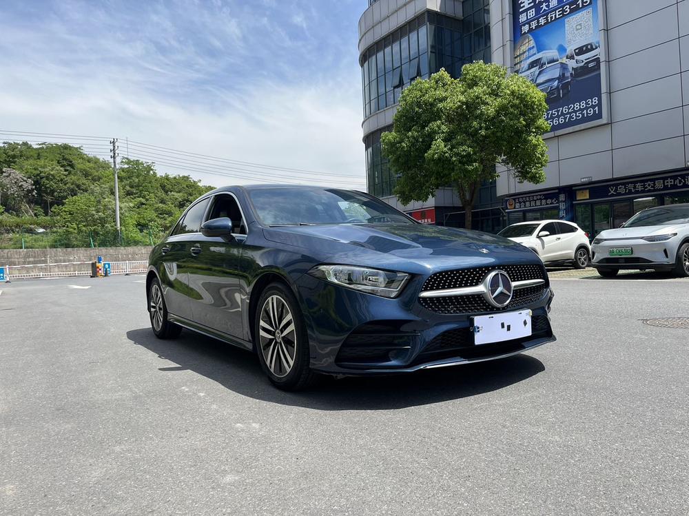 Mercedes-Benz Mercedes-Benz A-Class