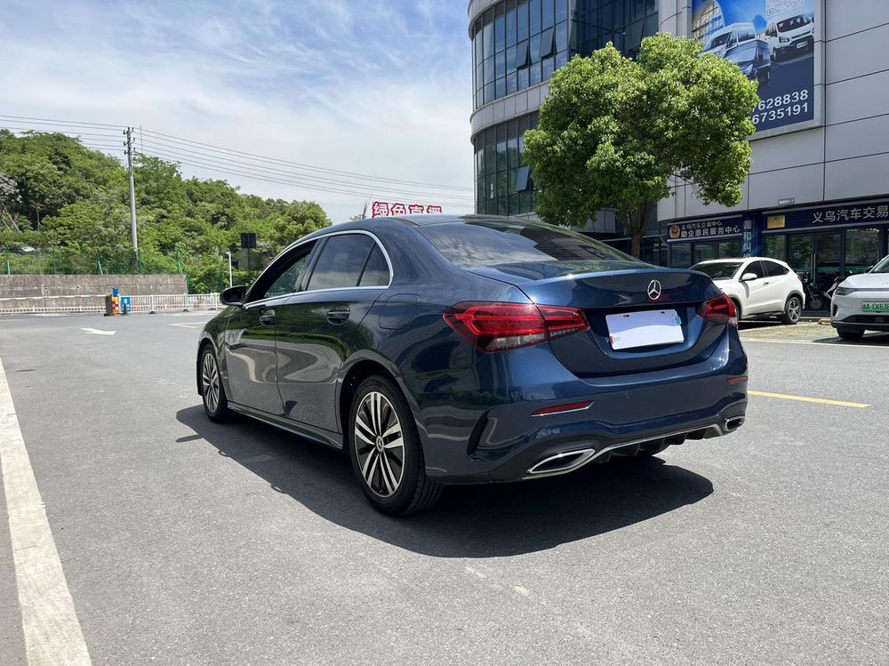 Mercedes-Benz Mercedes-Benz A-Class
