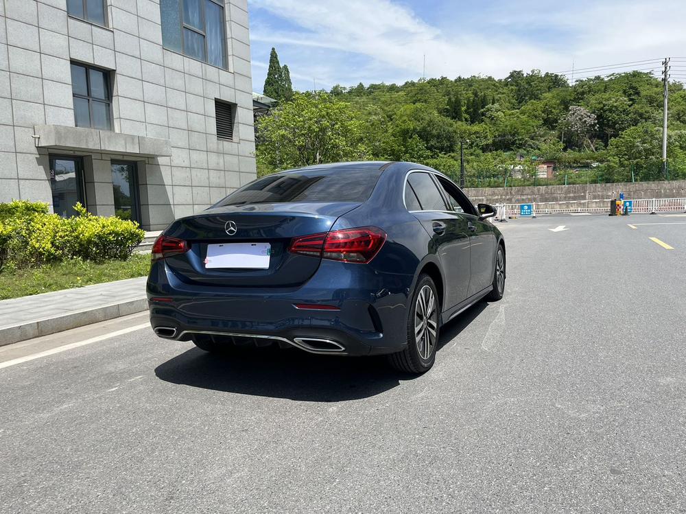 Mercedes-Benz Mercedes-Benz A-Class