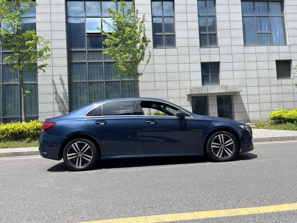 Mercedes-Benz Mercedes-Benz A-Class