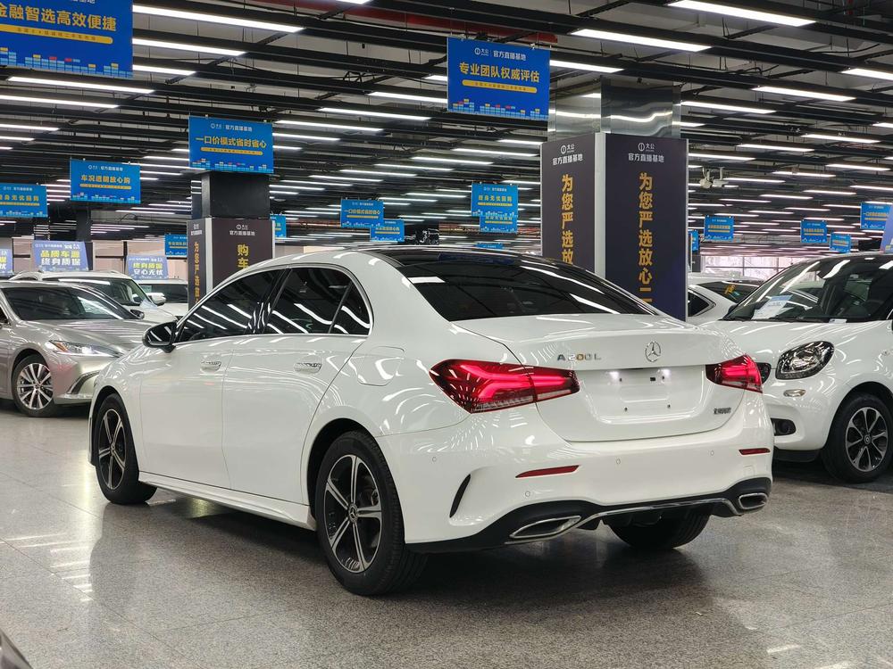 Mercedes-Benz Mercedes-Benz A-Class