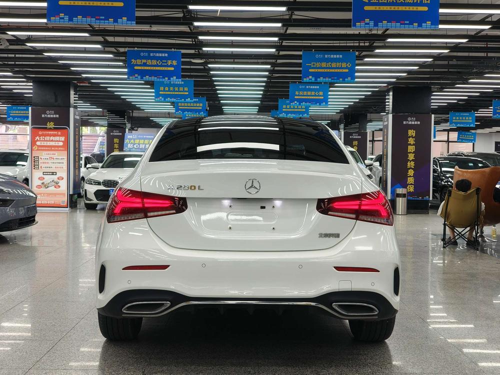 Mercedes-Benz Mercedes-Benz A-Class