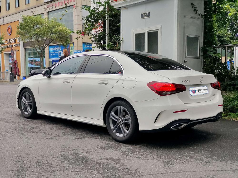 Mercedes-Benz Mercedes-Benz A-Class