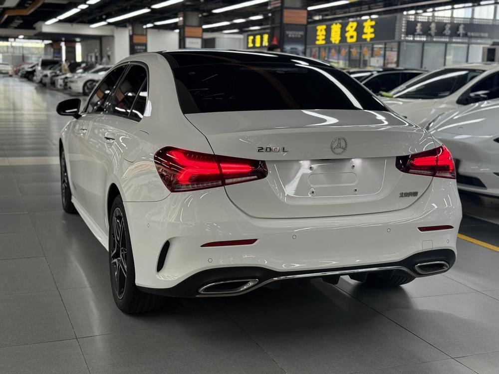 Mercedes-Benz Mercedes-Benz A-Class