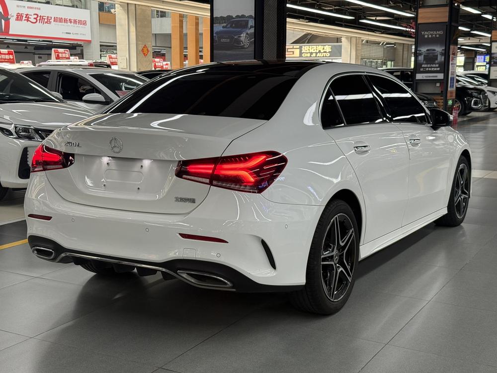 Mercedes-Benz Mercedes-Benz A-Class