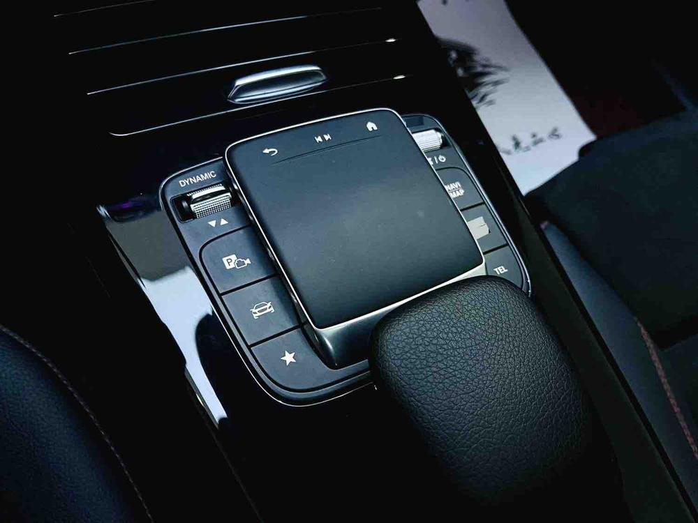 Mercedes-Benz Mercedes-Benz A-Class