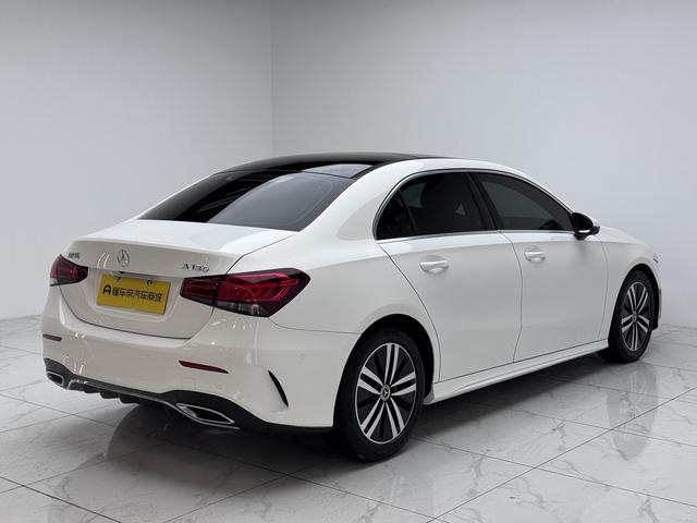Mercedes-Benz Mercedes-Benz A-Class