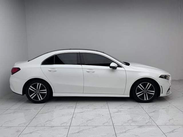 Mercedes-Benz Mercedes-Benz A-Class