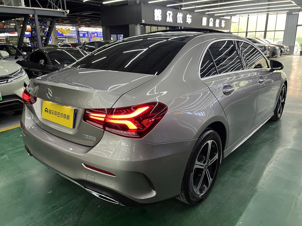 Mercedes-Benz Mercedes-Benz A-Class