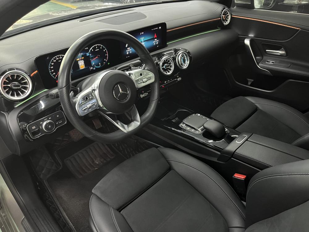 Mercedes-Benz Mercedes-Benz A-Class