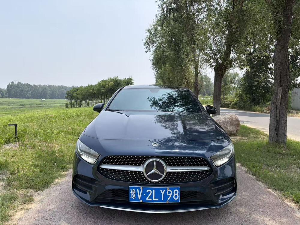 Mercedes-Benz Mercedes-Benz A-Class