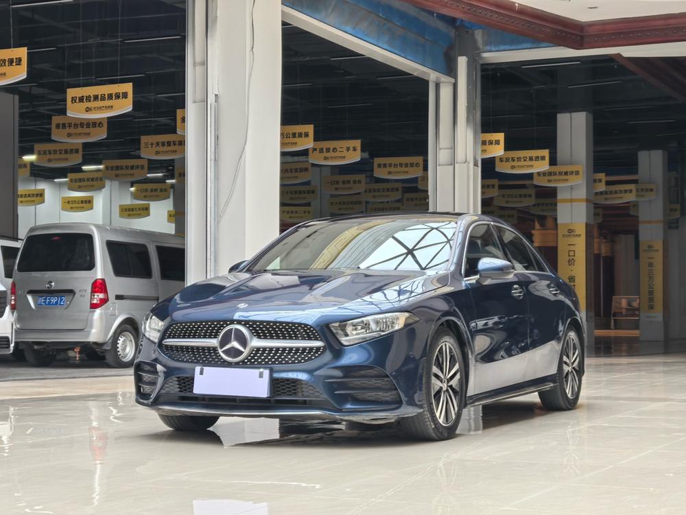 Mercedes-Benz Mercedes-Benz A-Class