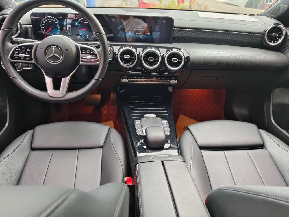 Mercedes-Benz Mercedes-Benz A-Class