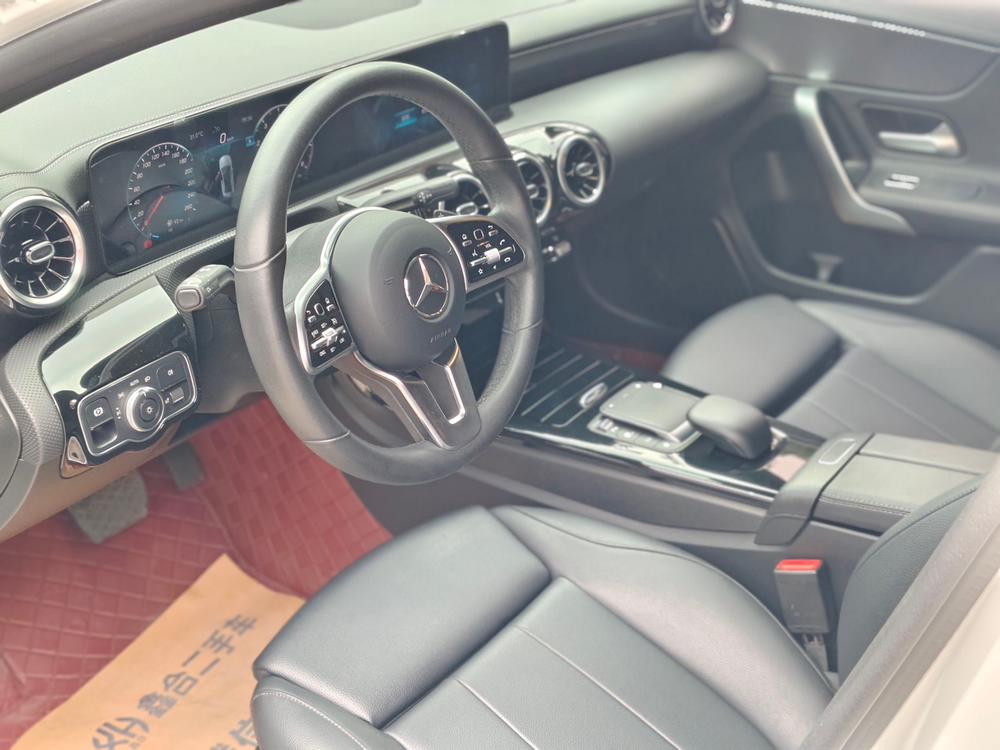 Mercedes-Benz Mercedes-Benz A-Class