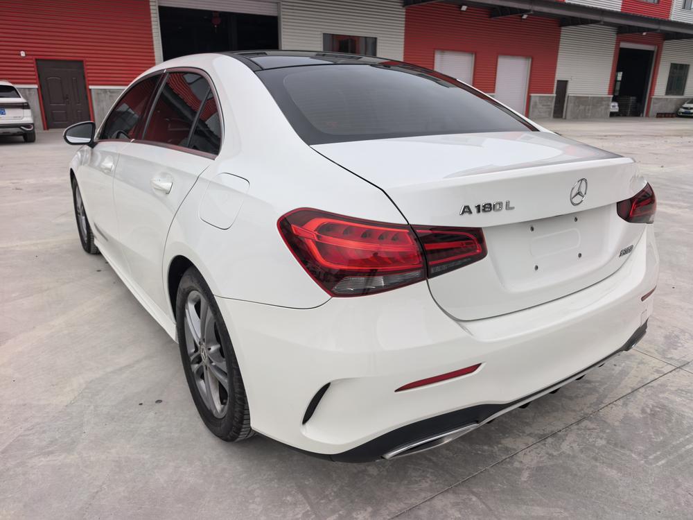 Mercedes-Benz Mercedes-Benz A-Class