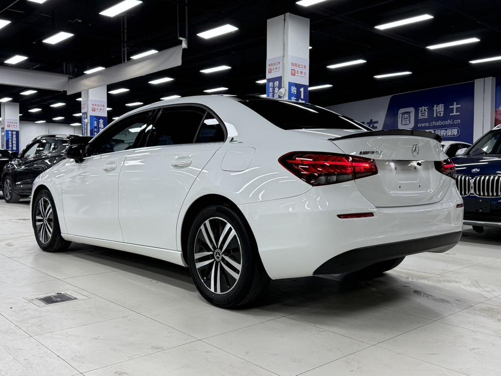 Mercedes-Benz Mercedes-Benz A-Class