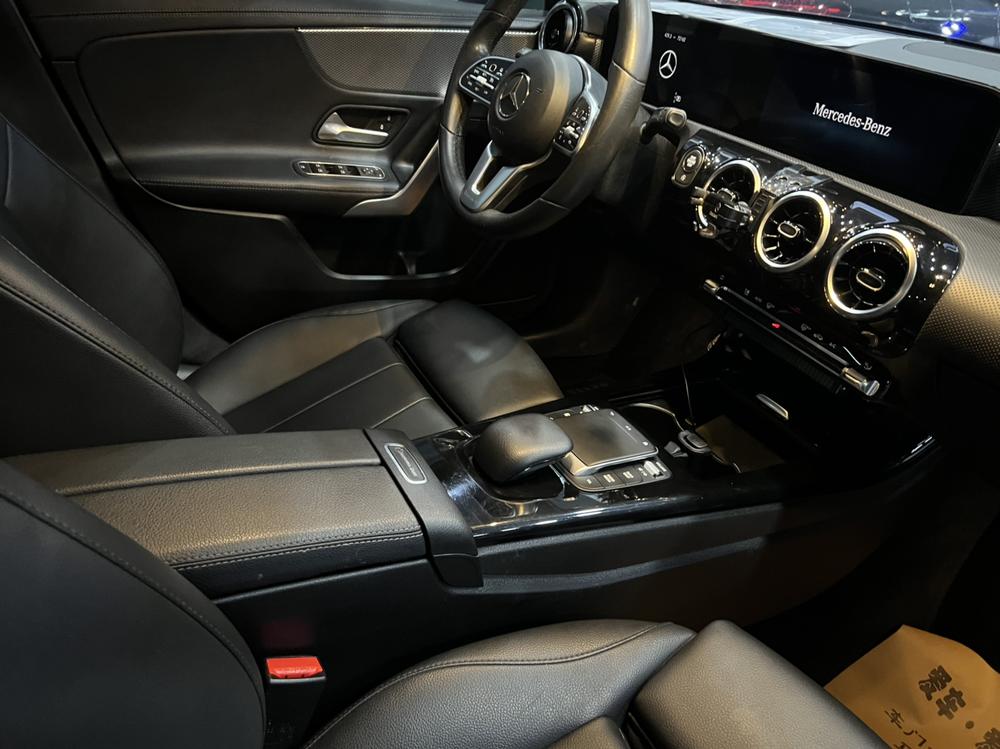 Mercedes-Benz Mercedes-Benz A-Class