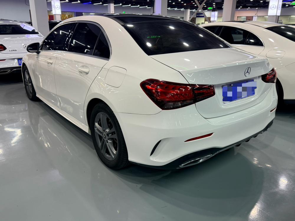 Mercedes-Benz Mercedes-Benz A-Class