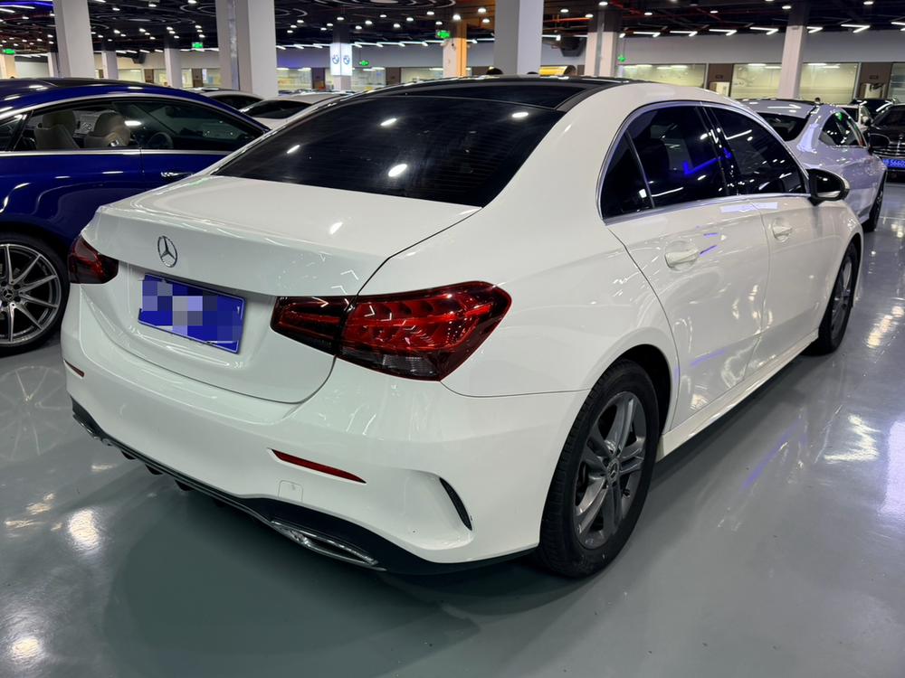 Mercedes-Benz Mercedes-Benz A-Class