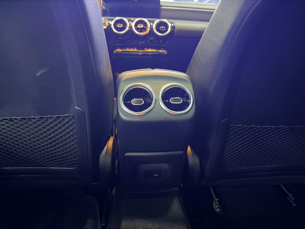 Mercedes-Benz Mercedes-Benz A-Class