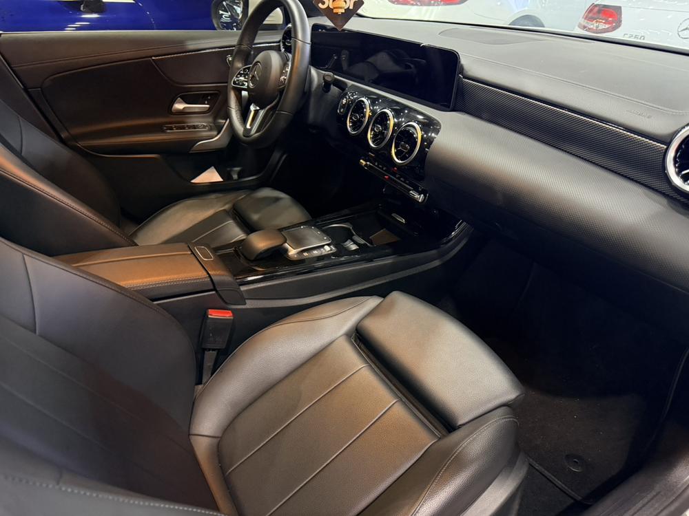 Mercedes-Benz Mercedes-Benz A-Class