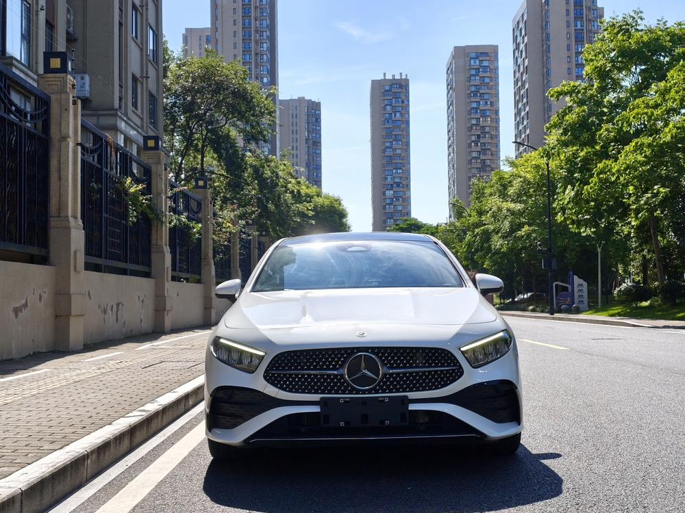 Mercedes-Benz Mercedes-Benz A-Class