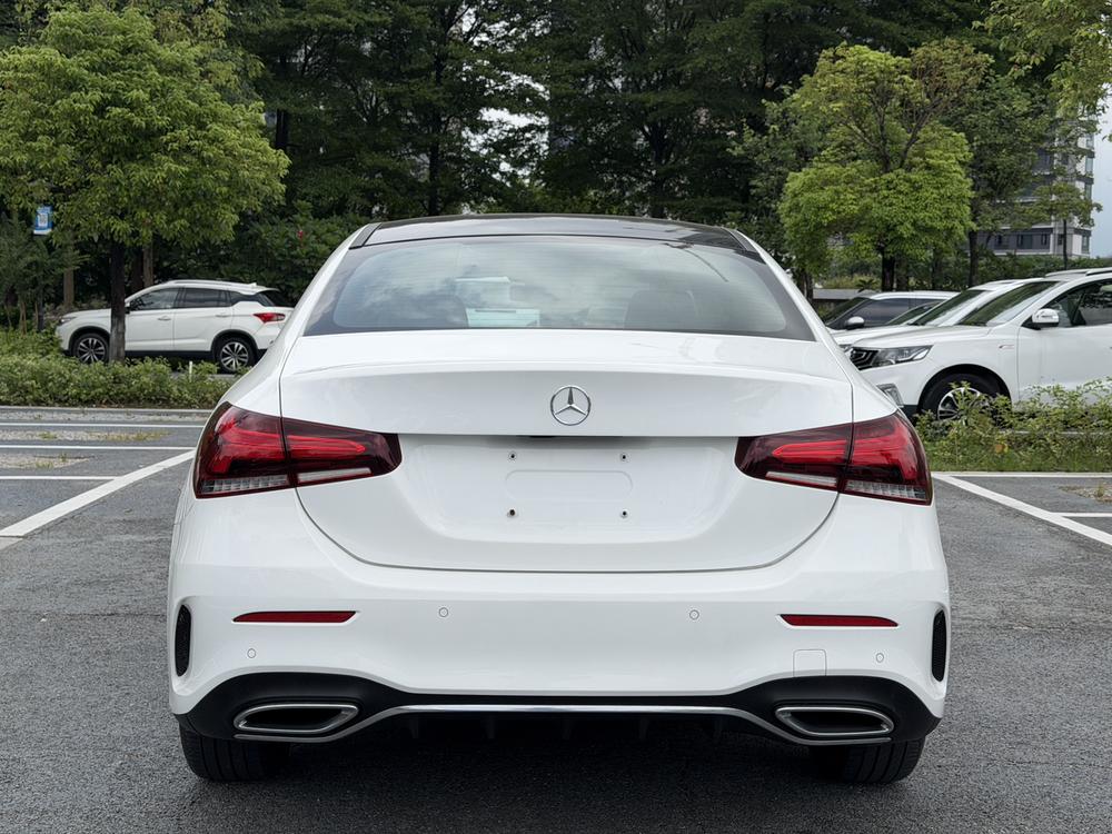 Mercedes-Benz Mercedes-Benz A-Class