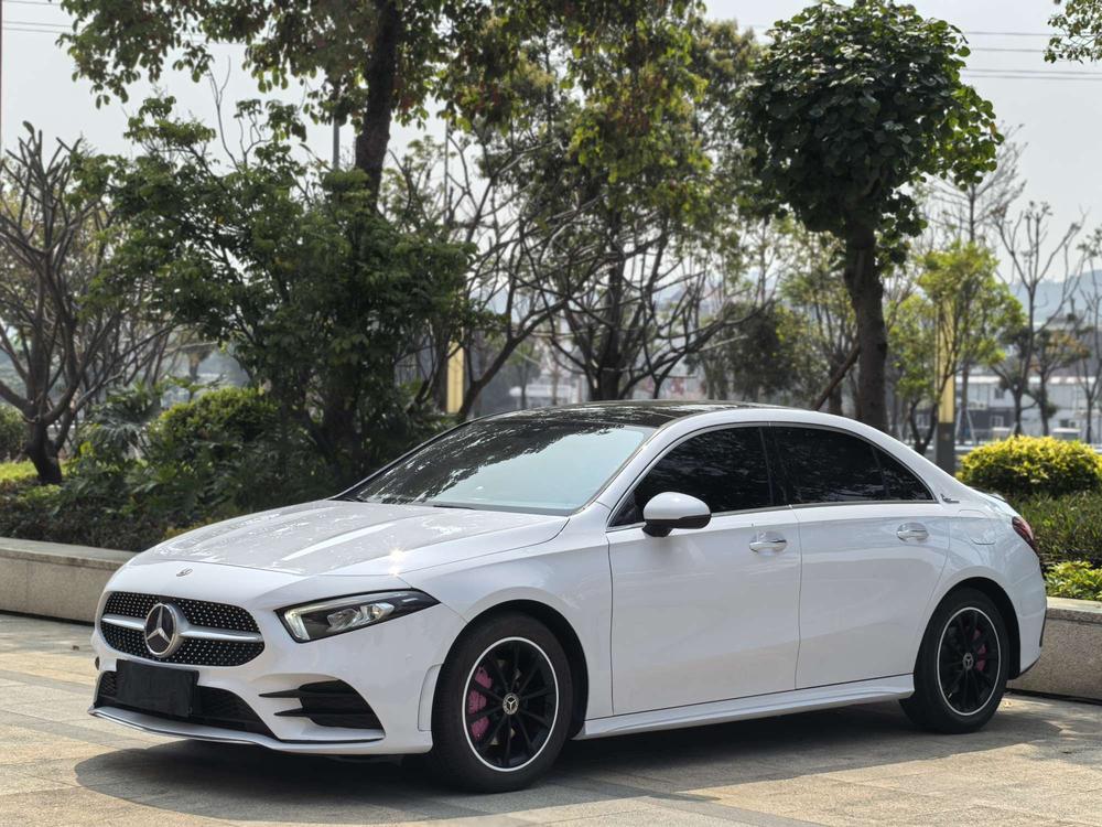 Mercedes-Benz Mercedes-Benz A-Class