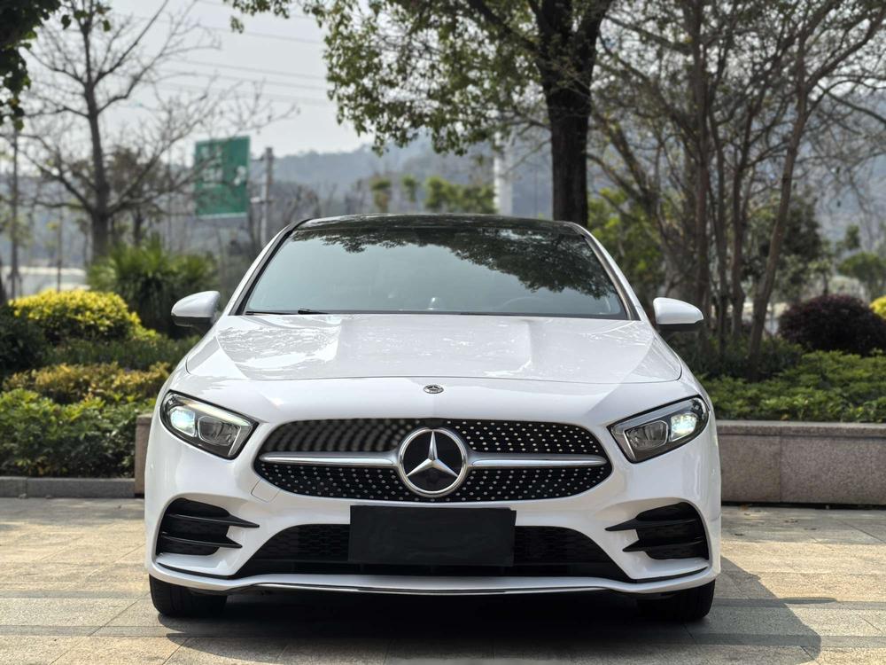 Mercedes-Benz Mercedes-Benz A-Class