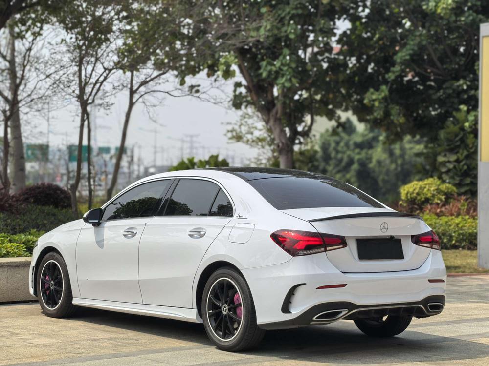 Mercedes-Benz Mercedes-Benz A-Class