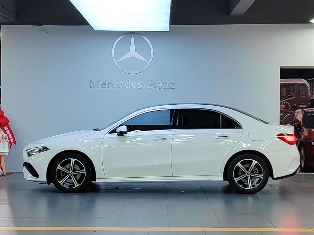 Mercedes-Benz Mercedes-Benz A-Class