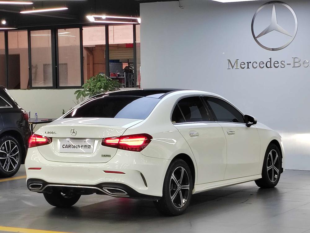 Mercedes-Benz Mercedes-Benz A-Class