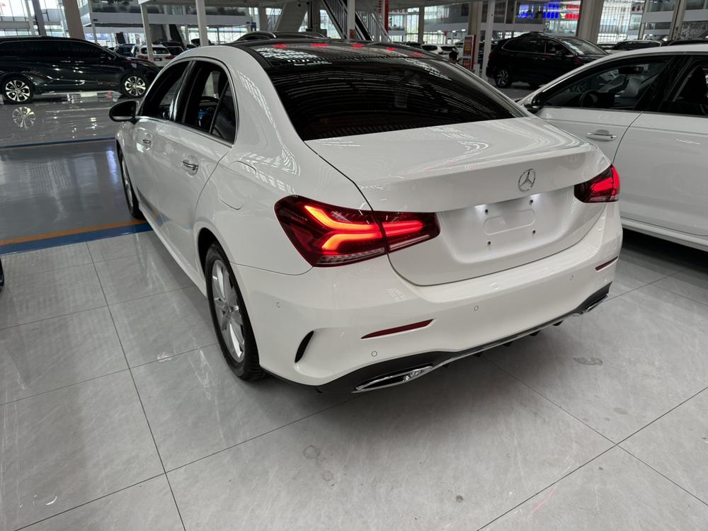 Mercedes-Benz Mercedes-Benz A-Class