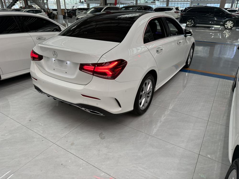 Mercedes-Benz Mercedes-Benz A-Class