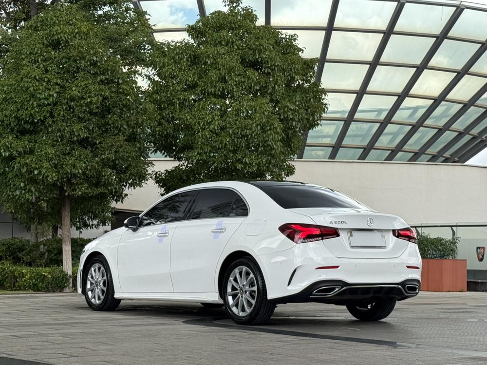 Mercedes-Benz Mercedes-Benz A-Class