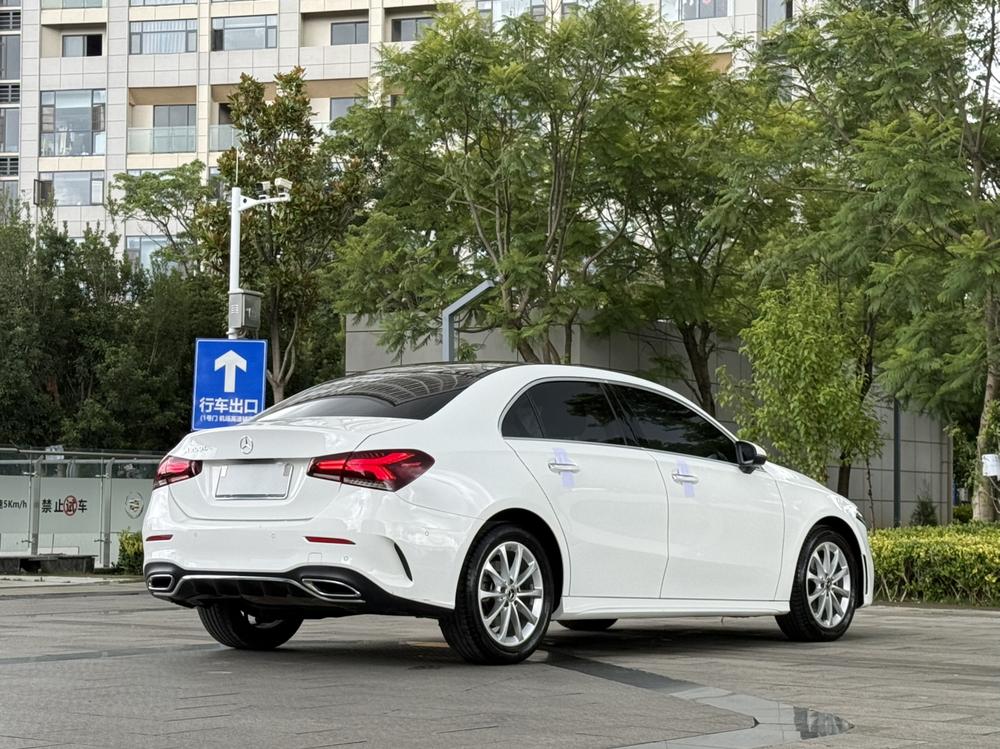Mercedes-Benz Mercedes-Benz A-Class