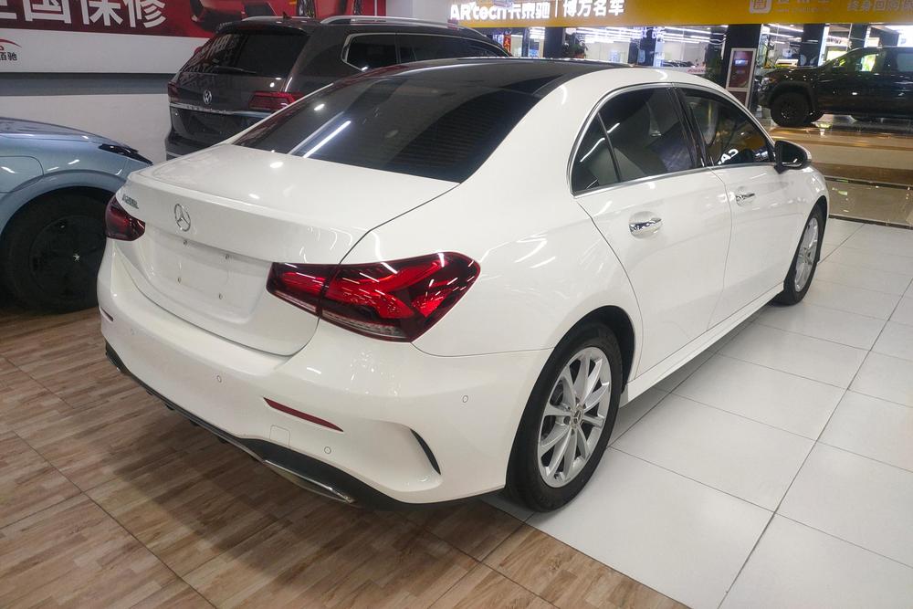 Mercedes-Benz Mercedes-Benz A-Class